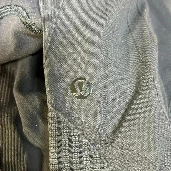 Lululemon Biking Shorts - Picture 3 of 5